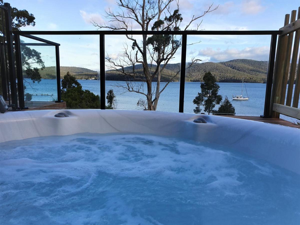 The Beach House- Private Jacuzzi And Wood Fire! Dover Экстерьер фото