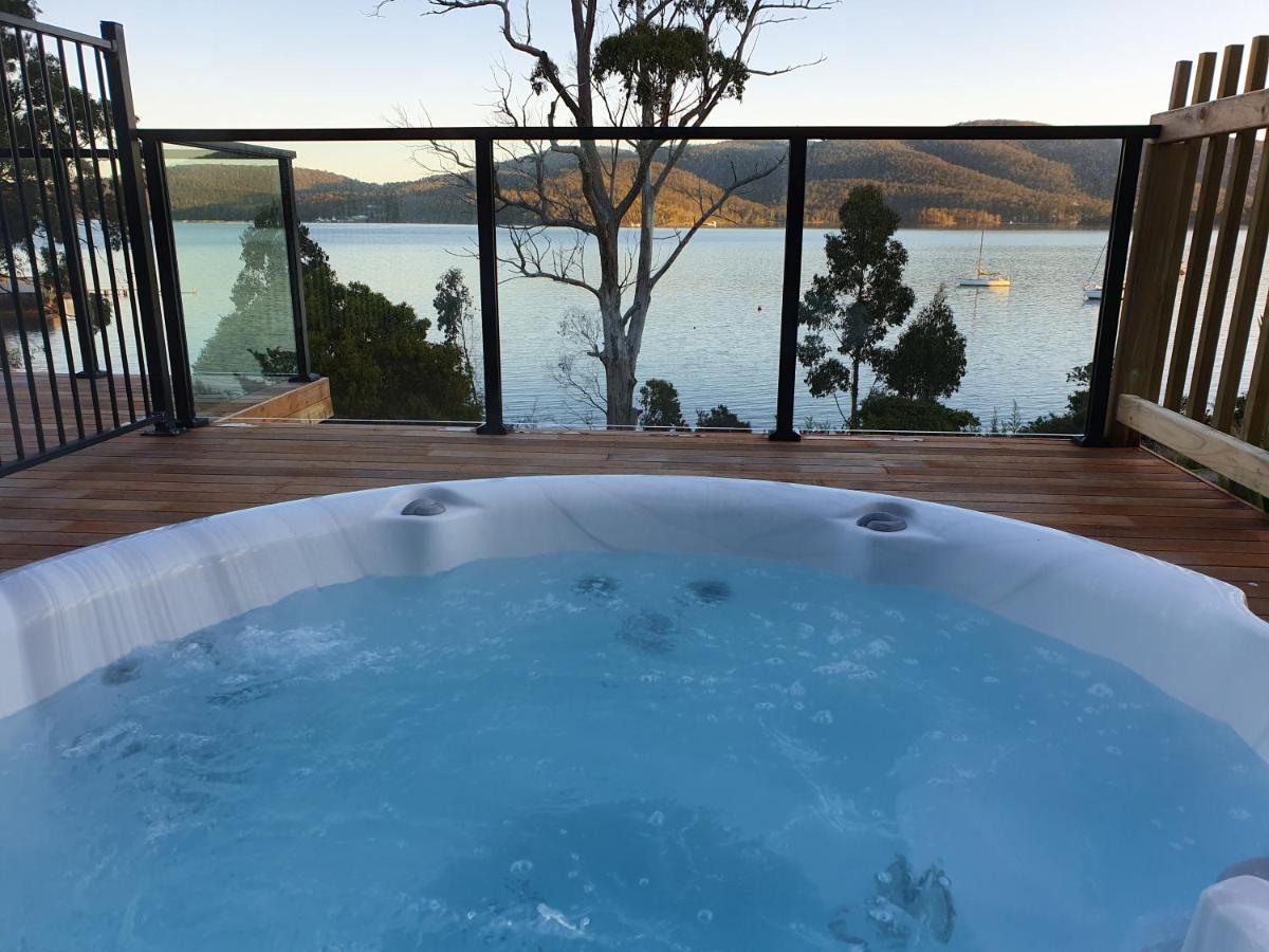 The Beach House- Private Jacuzzi And Wood Fire! Dover Экстерьер фото